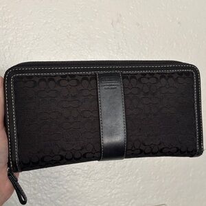 Vintage Coach Signature Black Wallet
